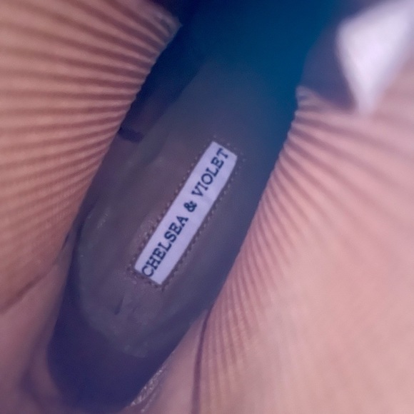 New Chelsea & Violet Suede Ankle Boots - Picture 4 of 5